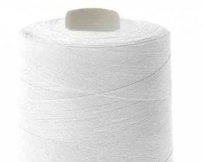 Швейные нитки (армированные) 28S/2, нам. 2 500 м, цвет белый - купить в Салавате. Цена: 148.95 руб.