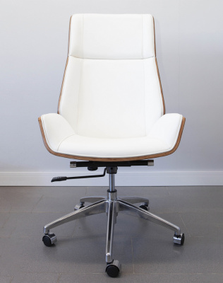 Кресло из натуральной кожи, каркас дерево арт. FX-BC06 - купить в Салавате. Цена 34 820.52 руб.